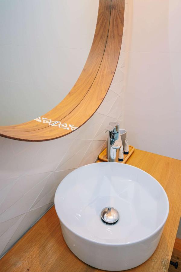 Conacul Olarilor Bed & Breakfast บายาเดเฟียร์ ภายนอก รูปภาพ